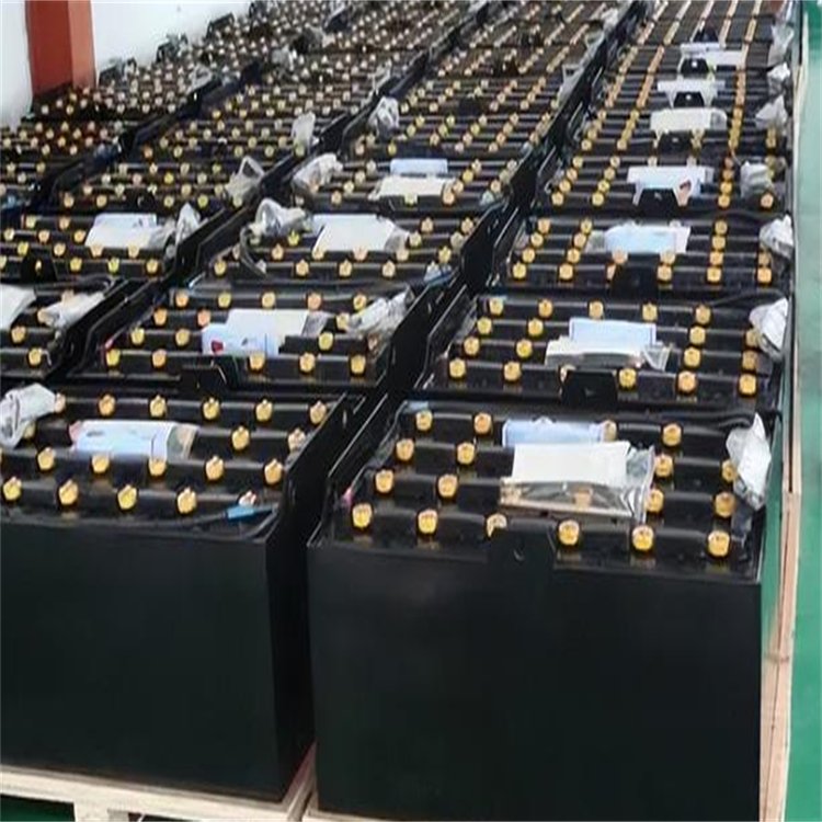 廢鋰離子電池回收包括兩個過程
